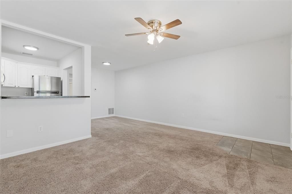 For Sale: $77,000 (1 beds, 1 baths, 640 Square Feet)