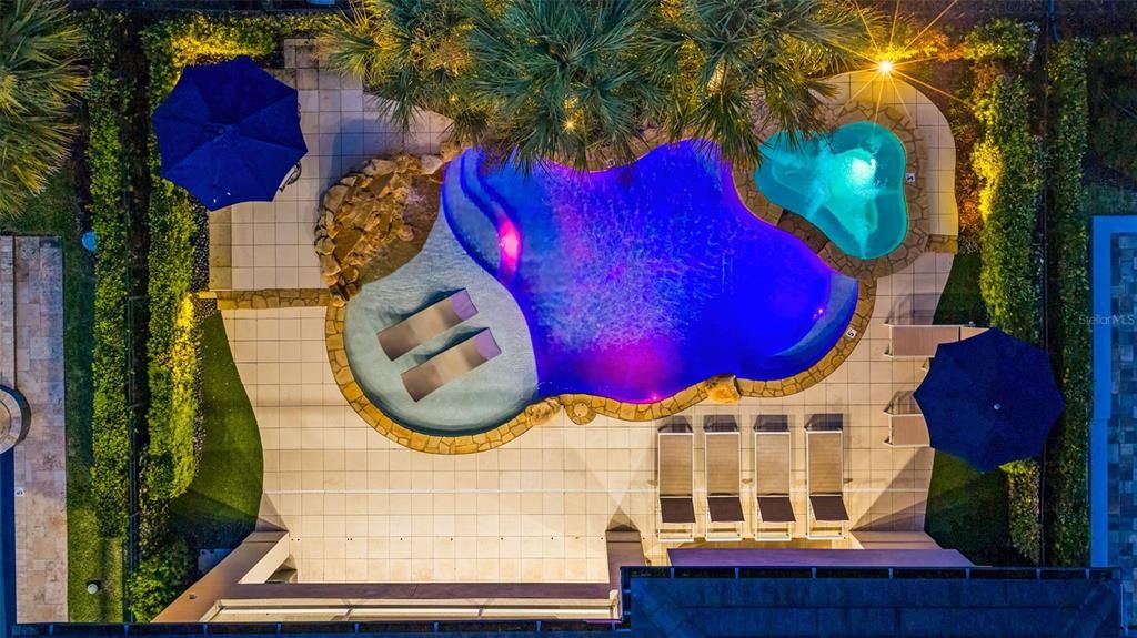 На продажу: $2,300,000 (6 спален, 6 ванн, 5250 Квадратных фут)