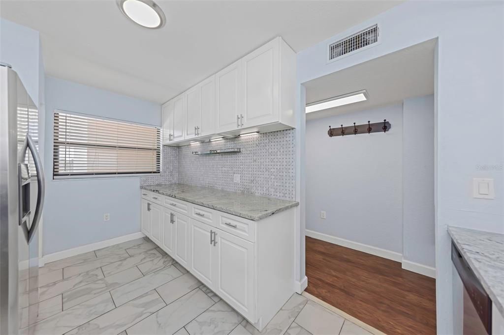 Activo con contrato: $219,000 (2 camas, 2 baños, 960 Pies cuadrados)