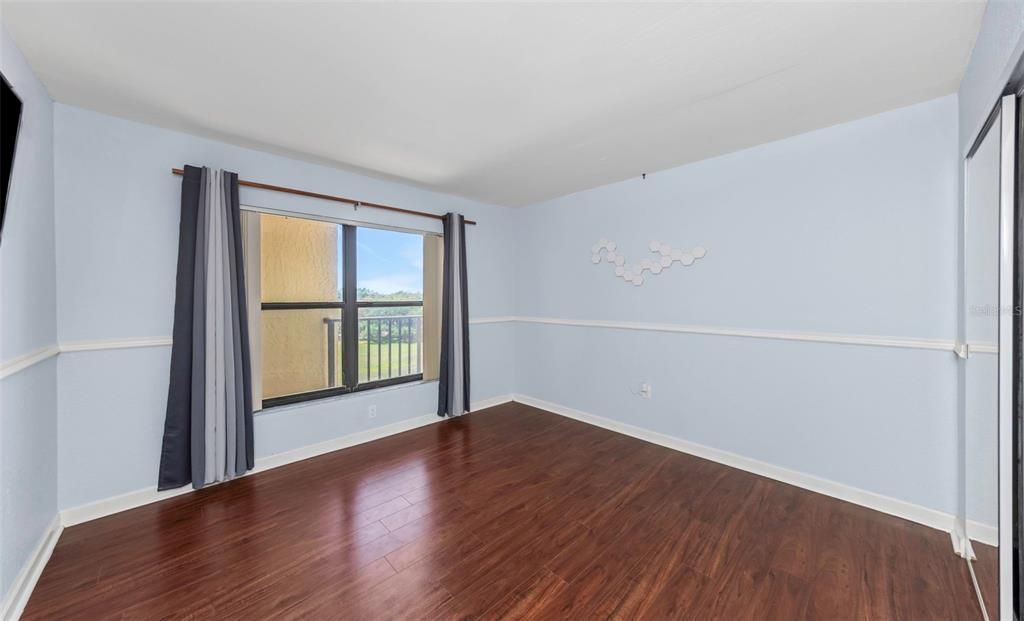 Activo con contrato: $219,000 (2 camas, 2 baños, 960 Pies cuadrados)