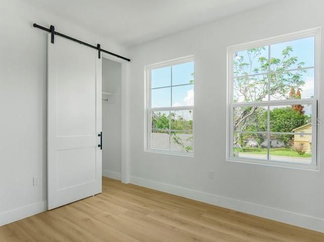 For Sale: $659,999 (4 beds, 2 baths, 1872 Square Feet)