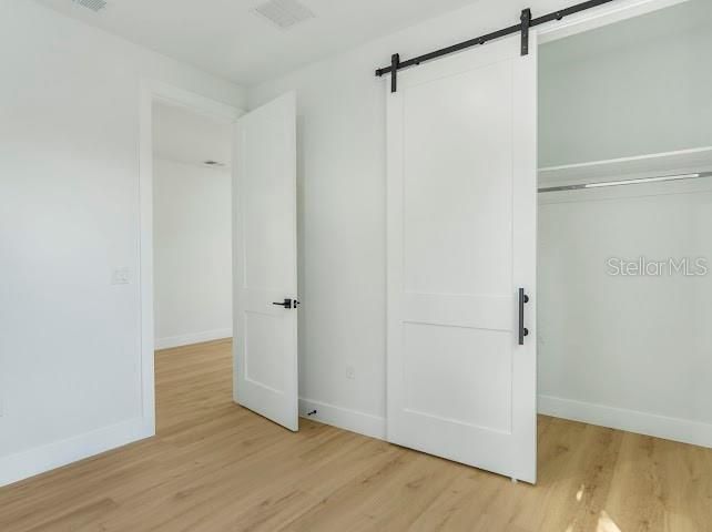 For Sale: $659,999 (4 beds, 2 baths, 1872 Square Feet)