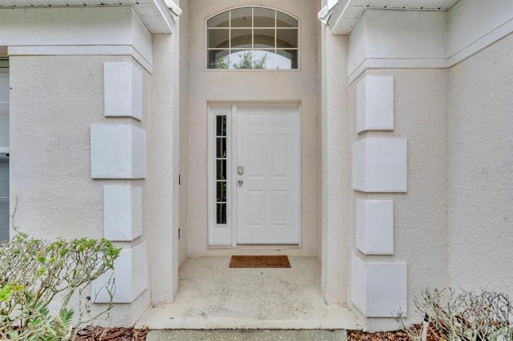 En Venta: $620,000 (5 camas, 3 baños, 2269 Pies cuadrados)