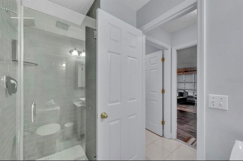 En Venta: $620,000 (5 camas, 3 baños, 2269 Pies cuadrados)