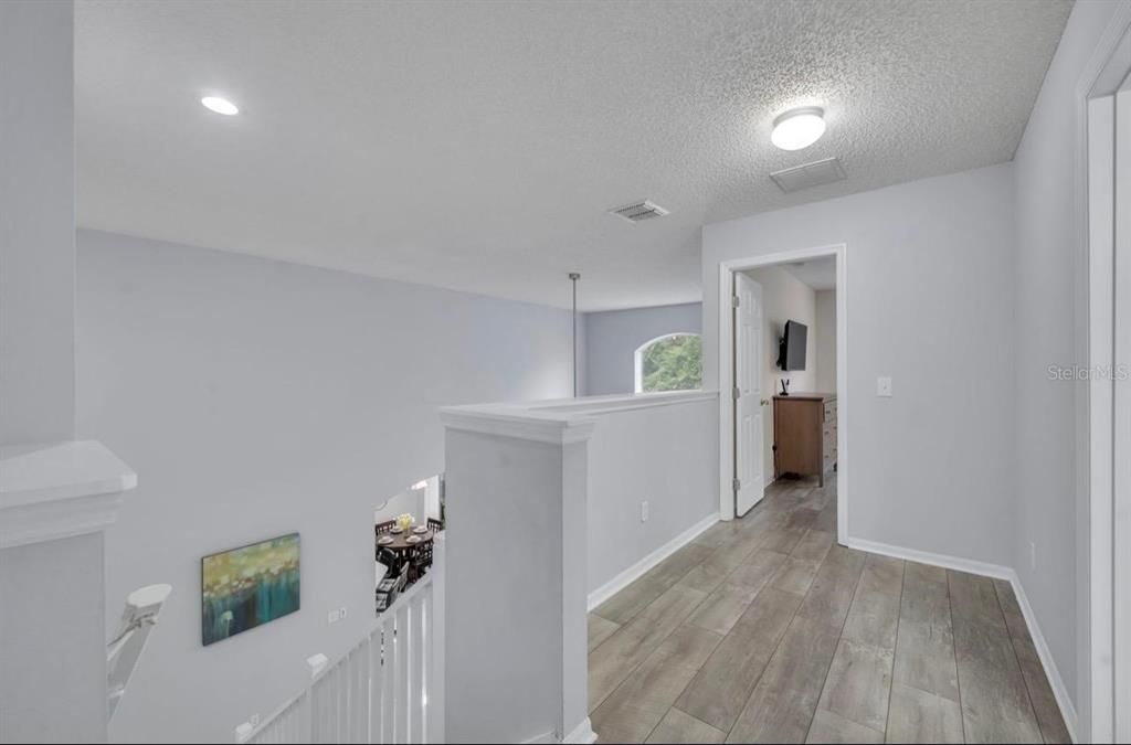 En Venta: $620,000 (5 camas, 3 baños, 2269 Pies cuadrados)