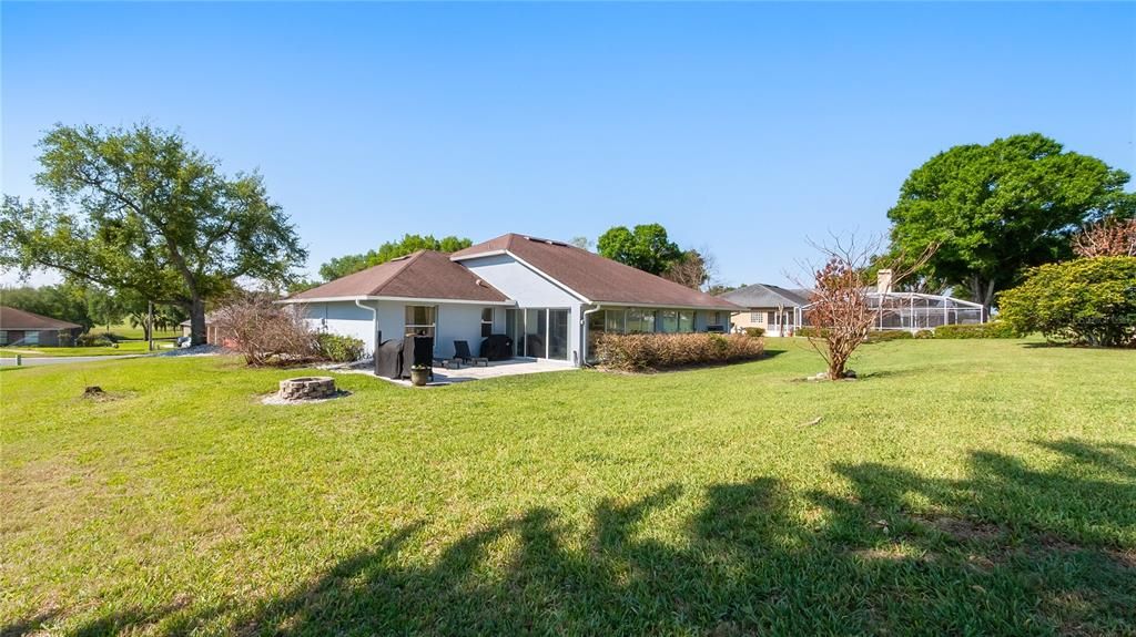 На продажу: $469,900 (3 спален, 2 ванн, 2110 Квадратных фут)
