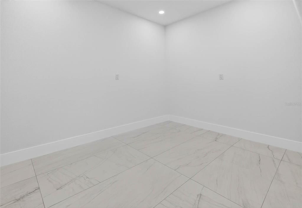 En Venta: $1,575,000 (4 camas, 5 baños, 5020 Pies cuadrados)
