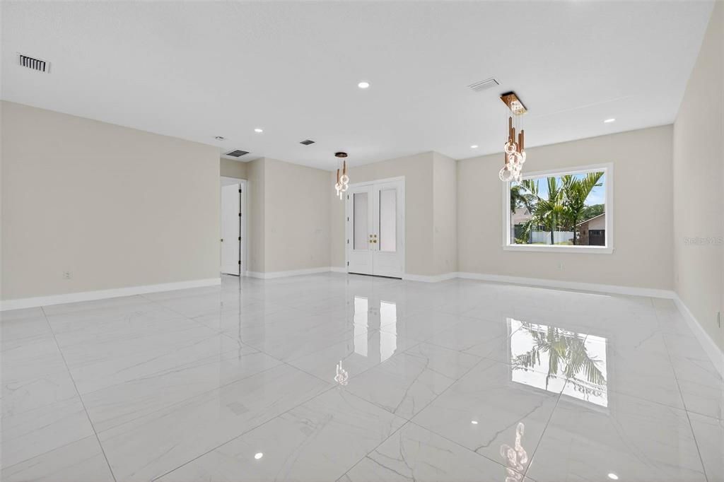 En Venta: $1,575,000 (4 camas, 5 baños, 5020 Pies cuadrados)