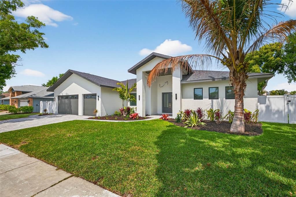 En Venta: $1,575,000 (4 camas, 5 baños, 5020 Pies cuadrados)