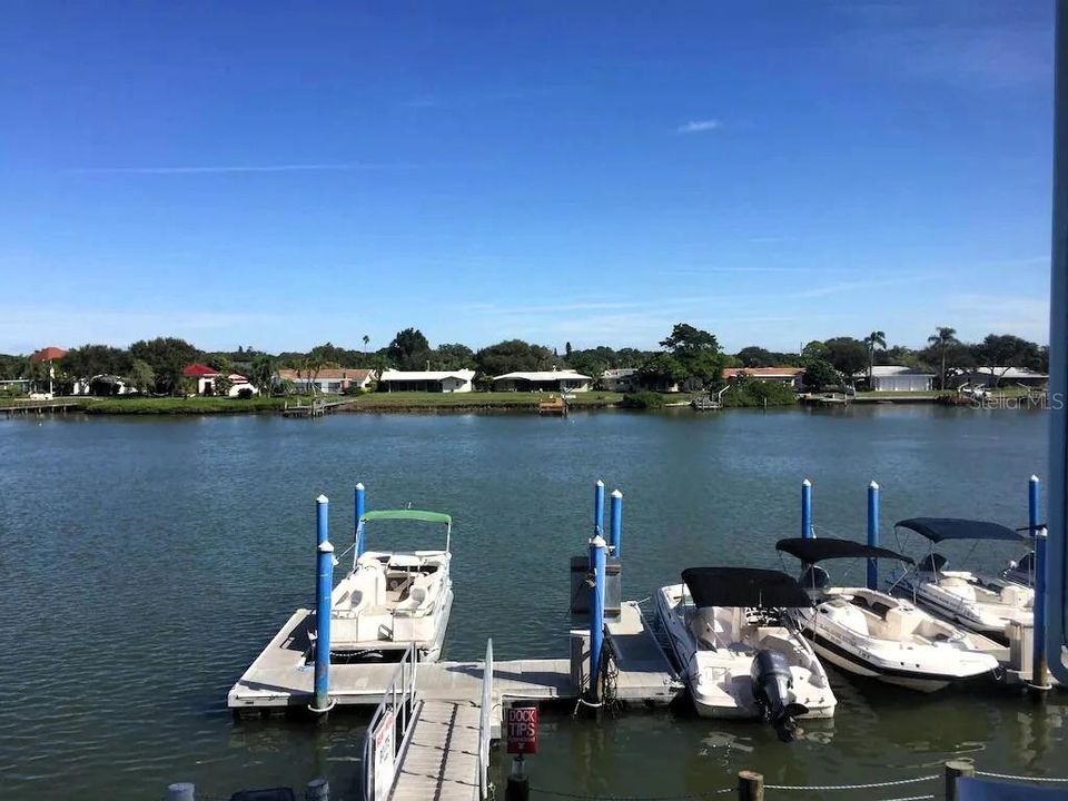 Active With Contract: $775,000 (4 beds, 0 baths, 1650 Square Feet)