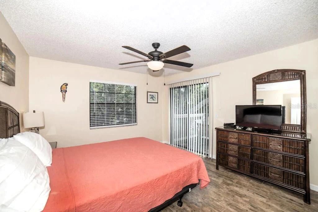 Active With Contract: $775,000 (4 beds, 0 baths, 1650 Square Feet)