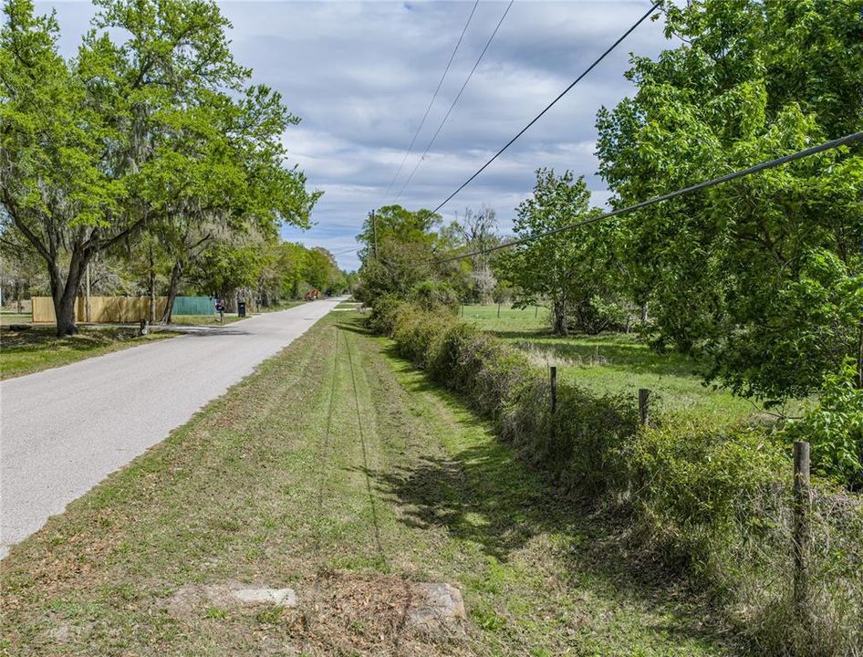 На продажу: $250,000 (2.87 acres)