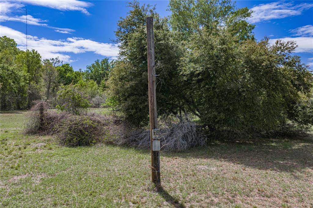 На продажу: $250,000 (2.87 acres)