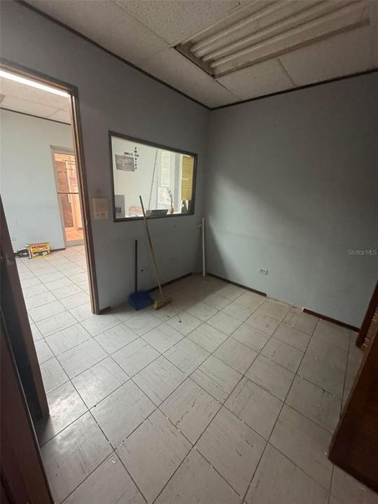 На продажу: $220,000 (1 спален, 1 ванн, 662 Квадратных фут)