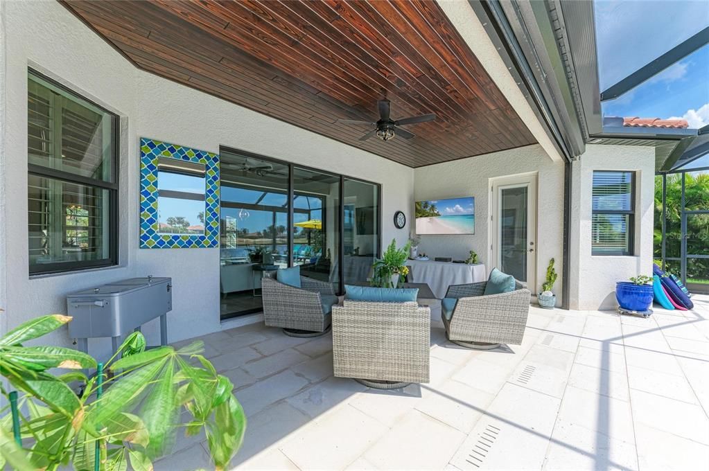 Active With Contract: $1,300,000 (4 beds, 3 baths, 3079 Square Feet)