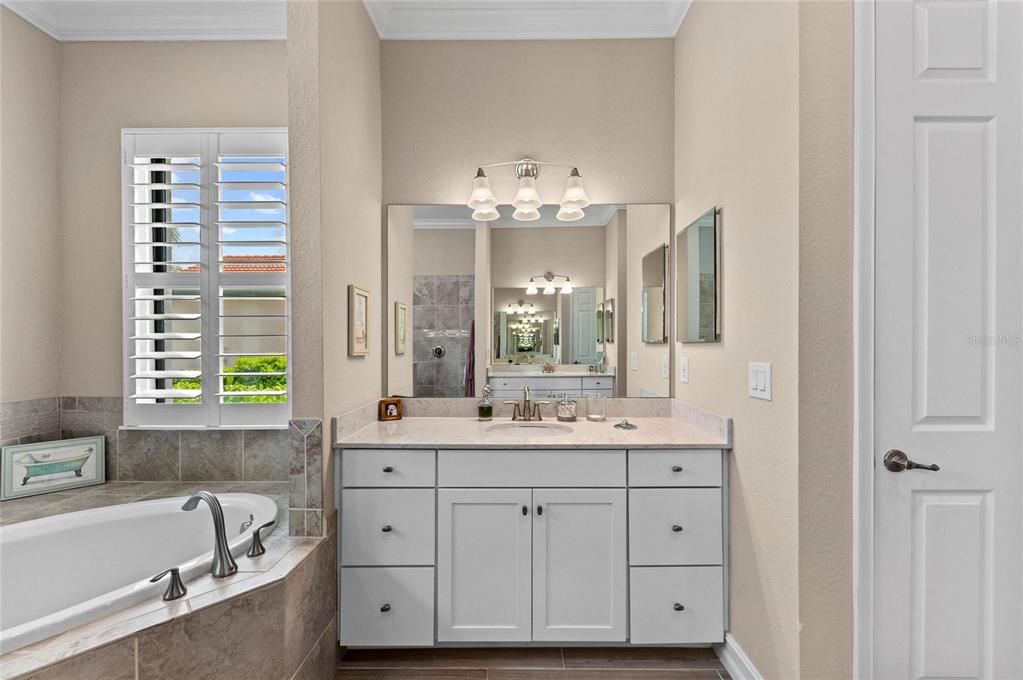 Active With Contract: $1,300,000 (4 beds, 3 baths, 3079 Square Feet)