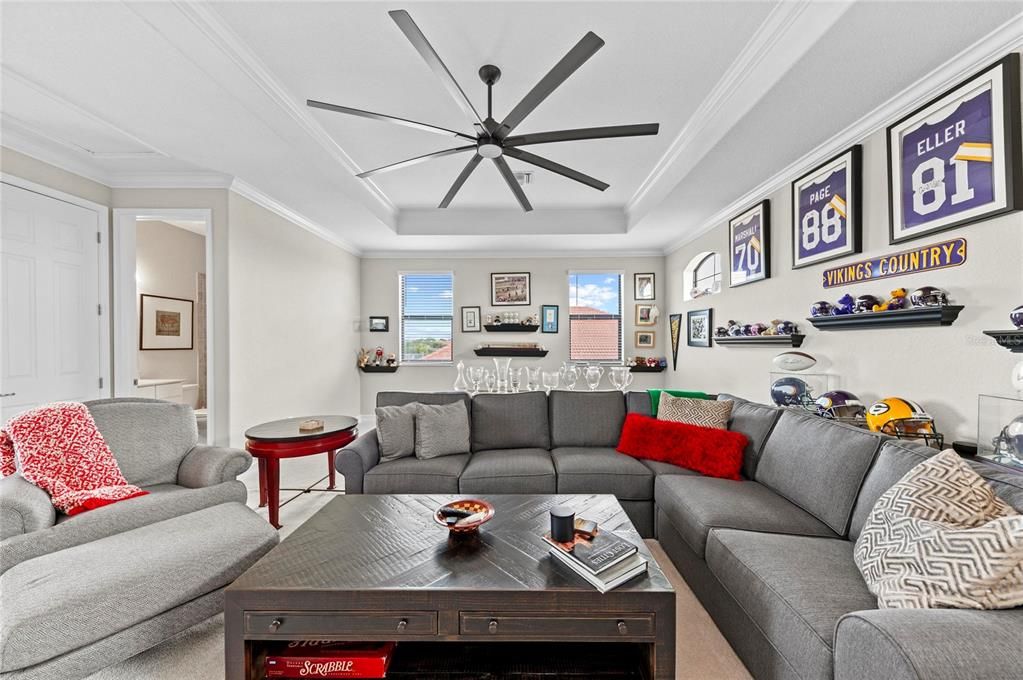 Active With Contract: $1,300,000 (4 beds, 3 baths, 3079 Square Feet)