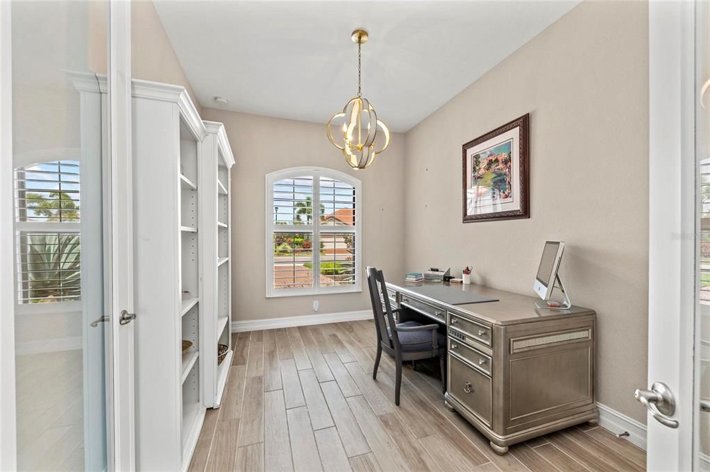 Active With Contract: $1,300,000 (4 beds, 3 baths, 3079 Square Feet)