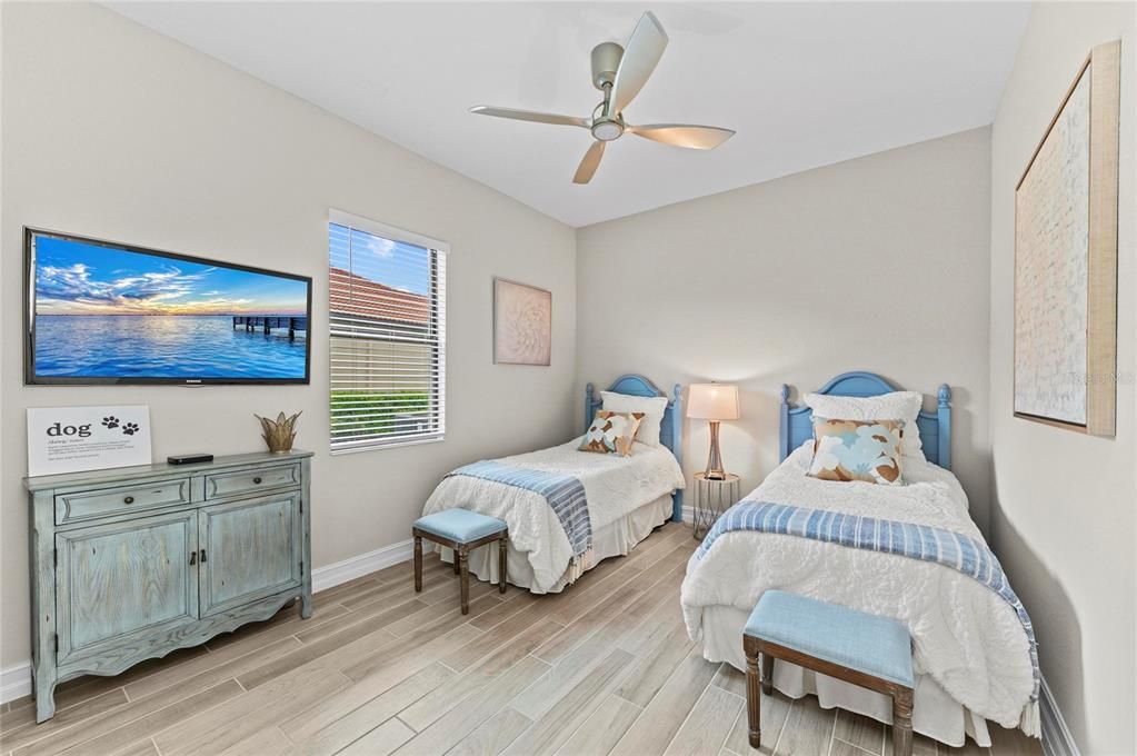 Active With Contract: $1,300,000 (4 beds, 3 baths, 3079 Square Feet)