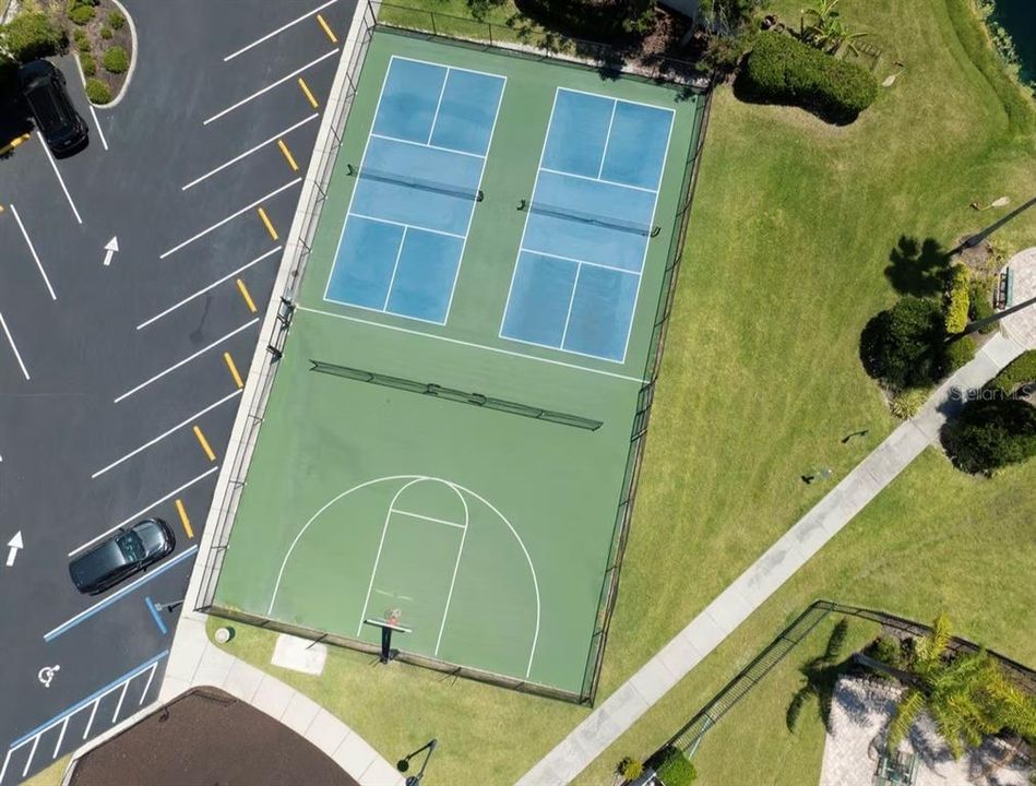 En Venta: $235,000 (2 camas, 2 baños, 1436 Pies cuadrados)