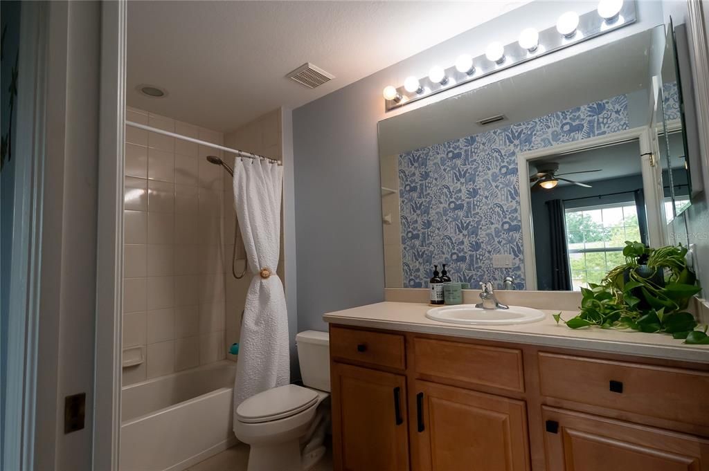 En Venta: $235,000 (2 camas, 2 baños, 1436 Pies cuadrados)