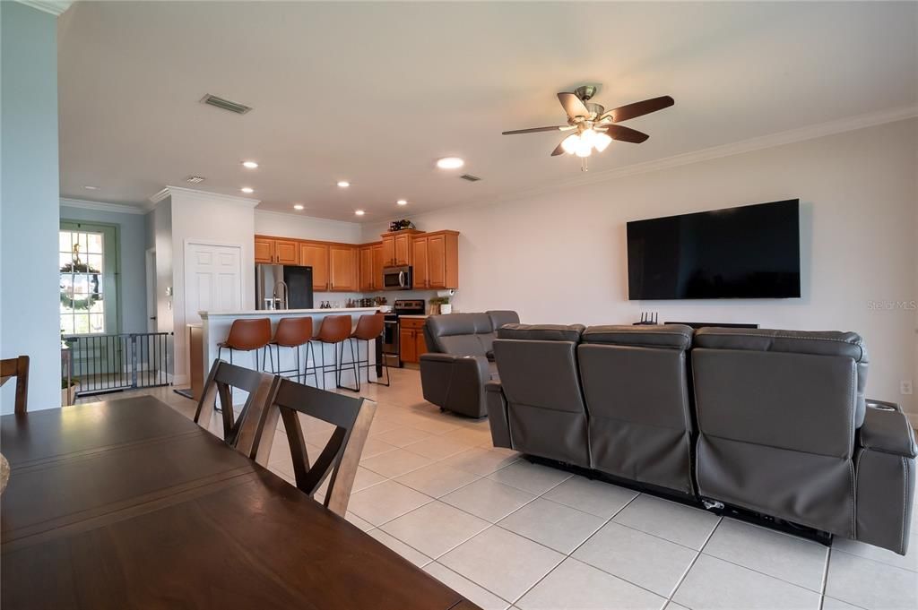 En Venta: $235,000 (2 camas, 2 baños, 1436 Pies cuadrados)