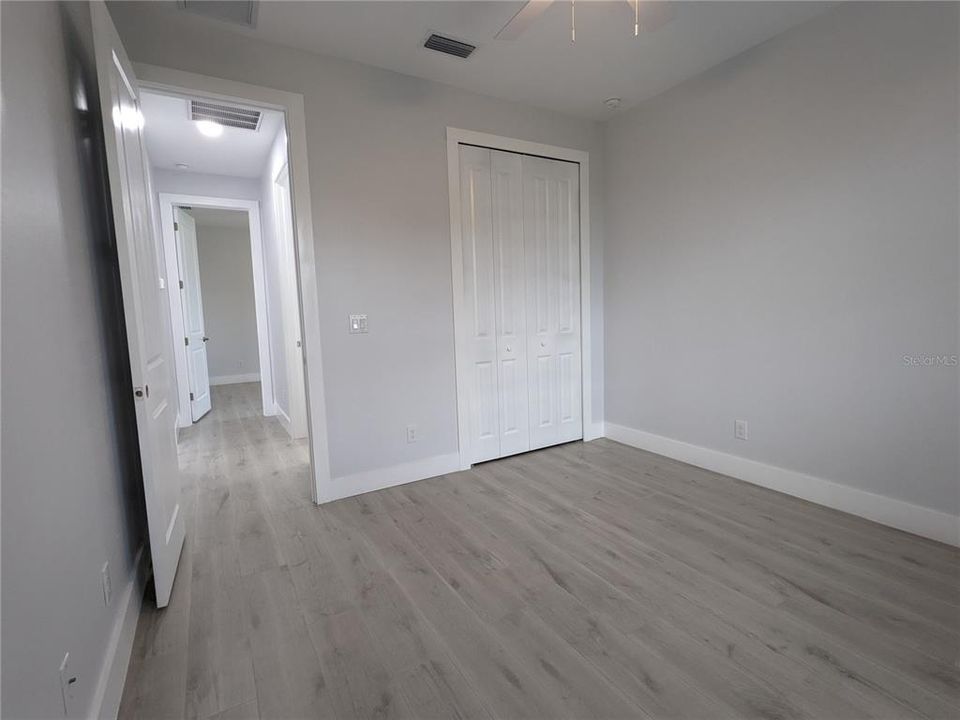 Activo con contrato: $469,000 (3 camas, 2 baños, 1543 Pies cuadrados)