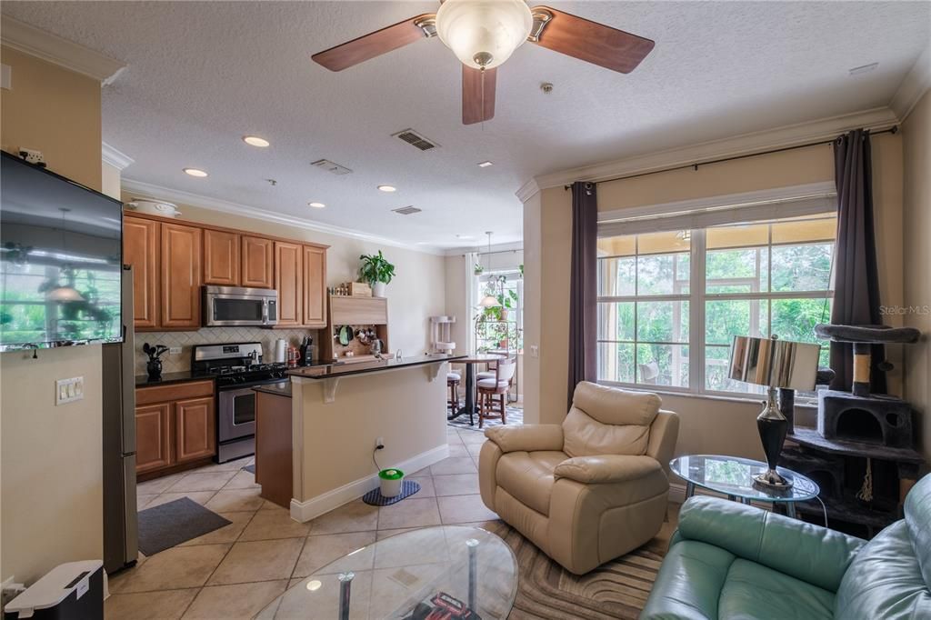For Sale: $270,000 (3 beds, 2 baths, 1686 Square Feet)