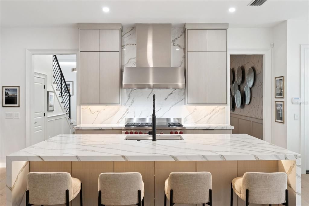 En Venta: $1,795,000 (3 camas, 3 baños, 2399 Pies cuadrados)