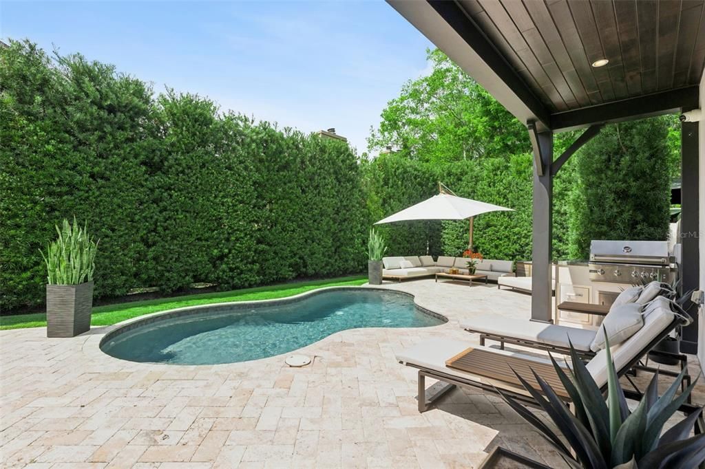 En Venta: $1,795,000 (3 camas, 3 baños, 2399 Pies cuadrados)