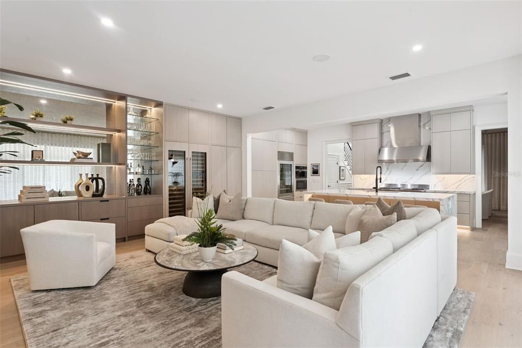 En Venta: $1,795,000 (3 camas, 3 baños, 2399 Pies cuadrados)