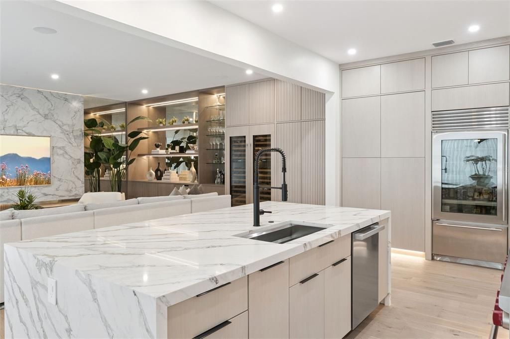 En Venta: $1,795,000 (3 camas, 3 baños, 2399 Pies cuadrados)