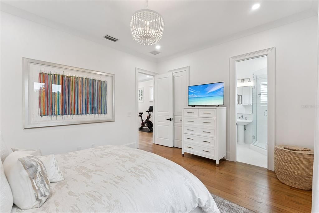 En Venta: $1,795,000 (3 camas, 3 baños, 2399 Pies cuadrados)
