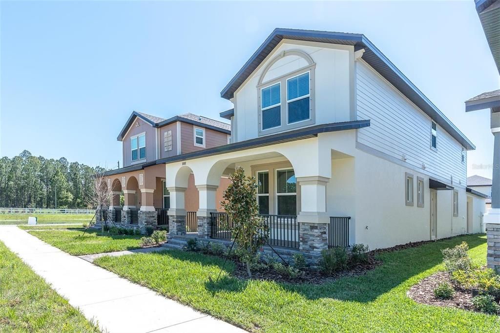 For Rent: $2,950 (4 beds, 3 baths, 2404 Square Feet)