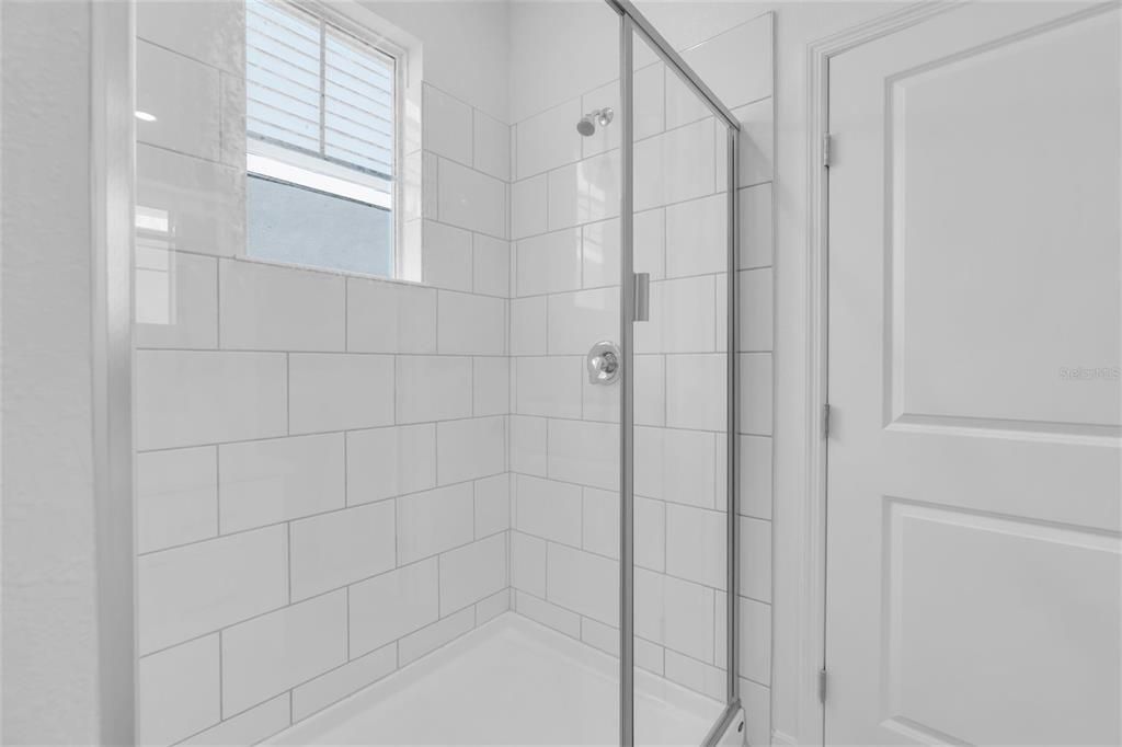 For Rent: $2,950 (4 beds, 3 baths, 2404 Square Feet)