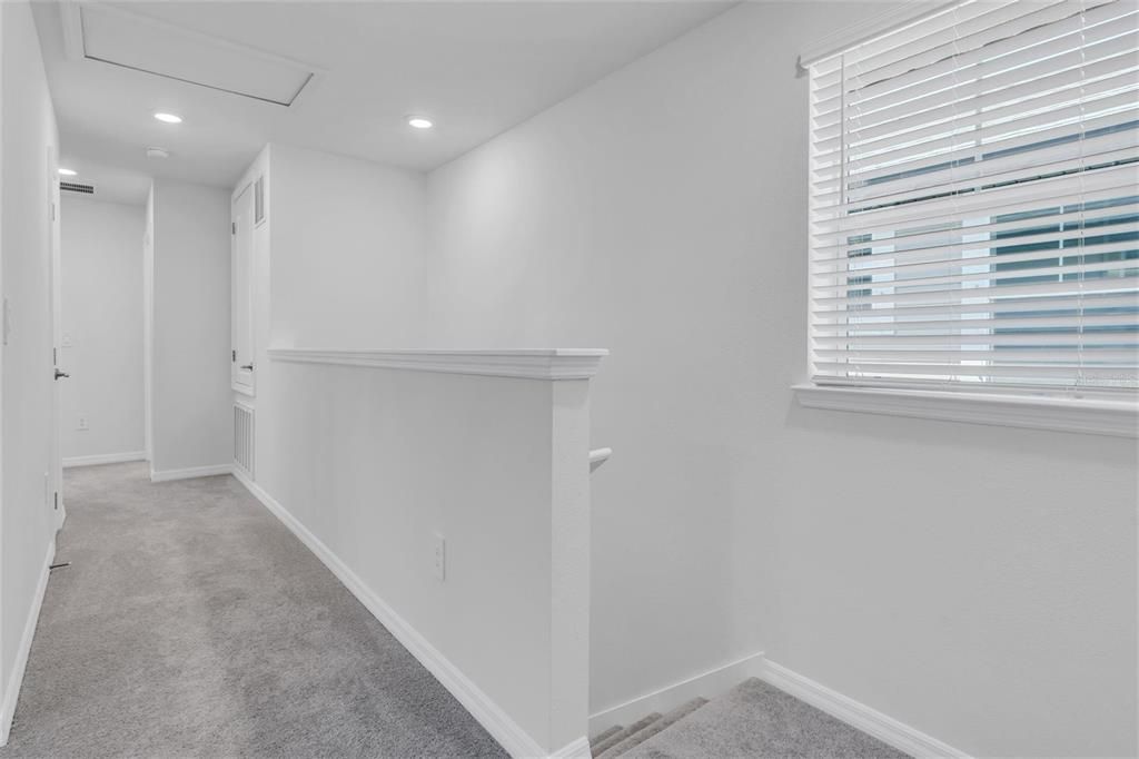 For Rent: $2,950 (4 beds, 3 baths, 2404 Square Feet)