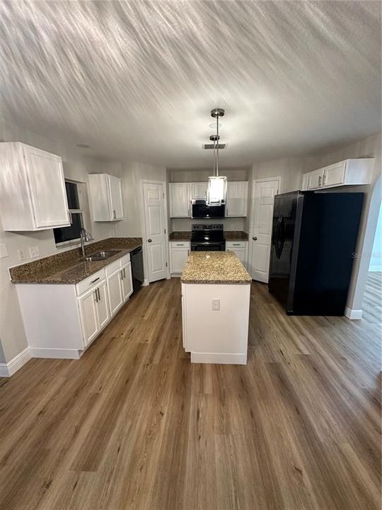 For Sale: $394,990 (4 beds, 2 baths, 2252 Square Feet)