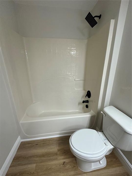 For Sale: $394,990 (4 beds, 2 baths, 2252 Square Feet)