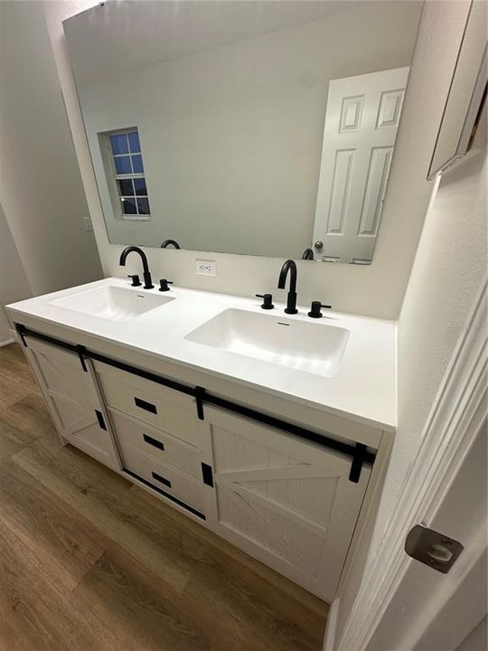 For Sale: $394,990 (4 beds, 2 baths, 2252 Square Feet)