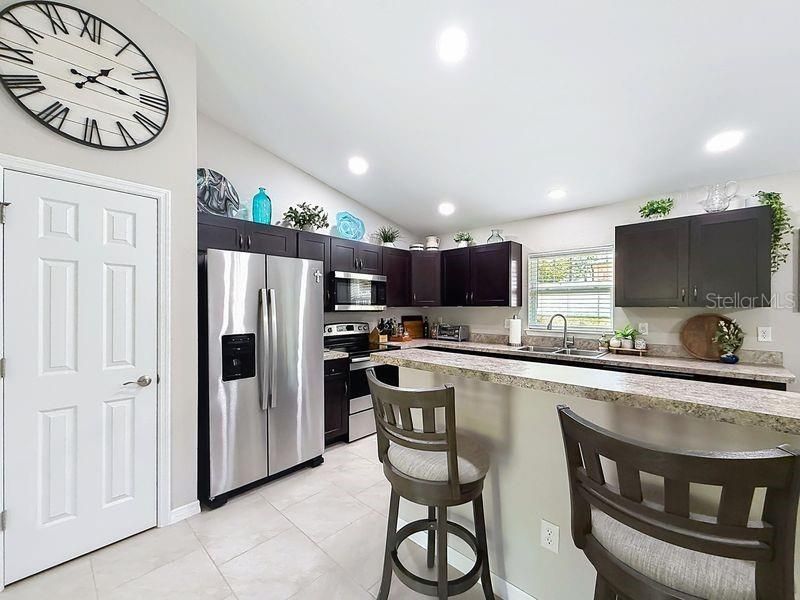 En Venta: $245,000 (3 camas, 2 baños, 1390 Pies cuadrados)