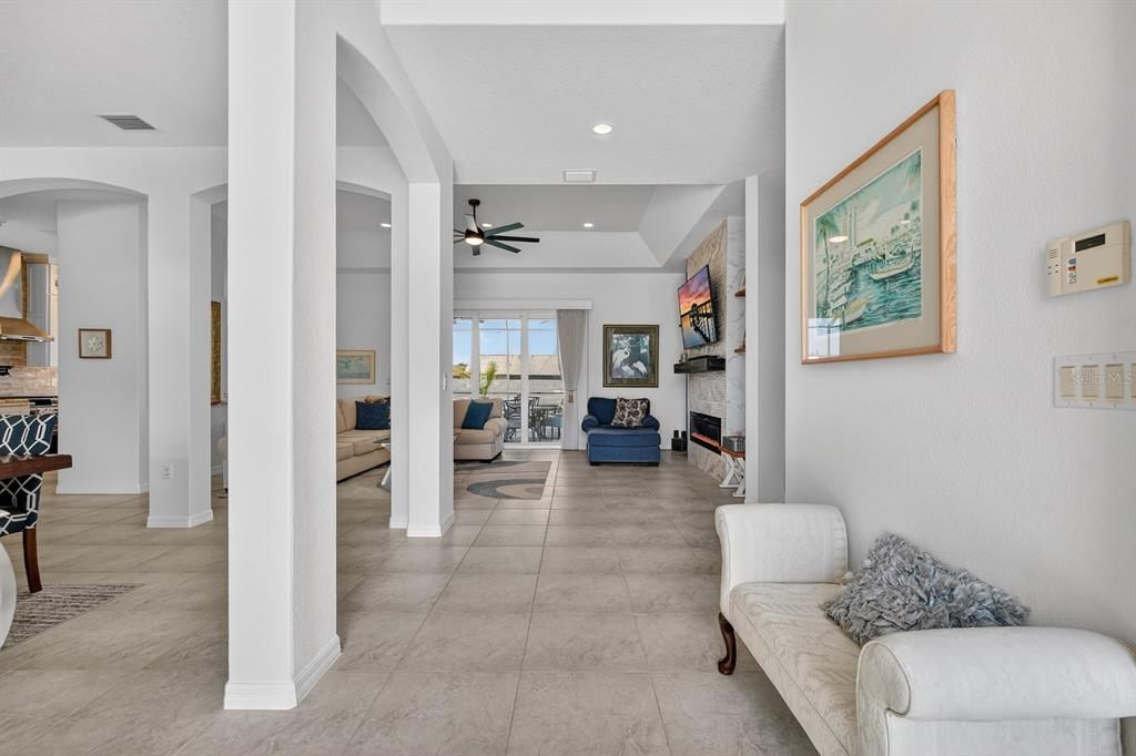 For Sale: $1,125,000 (4 beds, 2 baths, 2907 Square Feet)