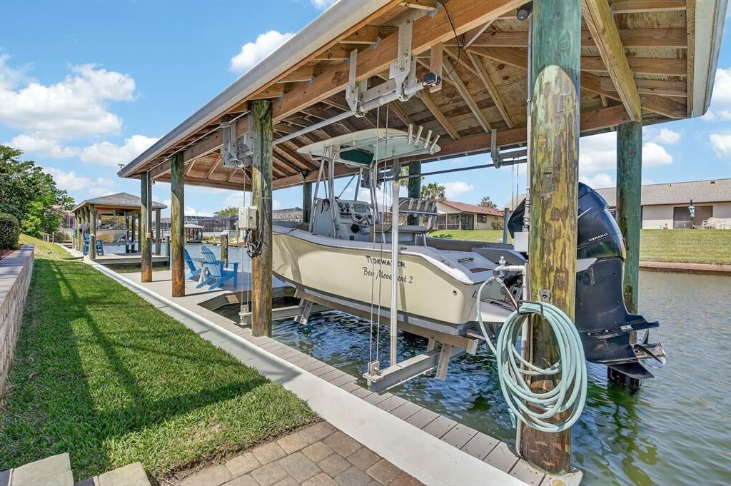 For Sale: $1,125,000 (4 beds, 2 baths, 2907 Square Feet)