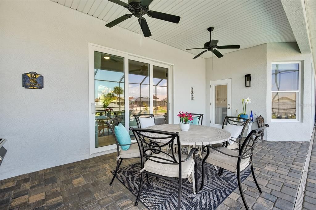 For Sale: $1,125,000 (4 beds, 2 baths, 2907 Square Feet)