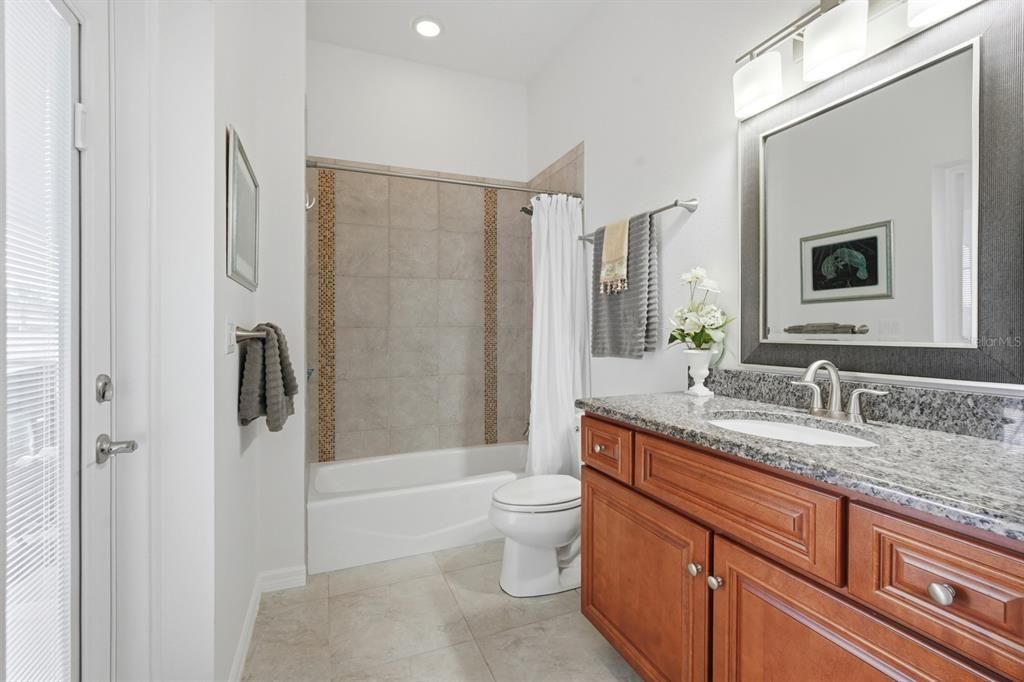 For Sale: $1,125,000 (4 beds, 2 baths, 2907 Square Feet)