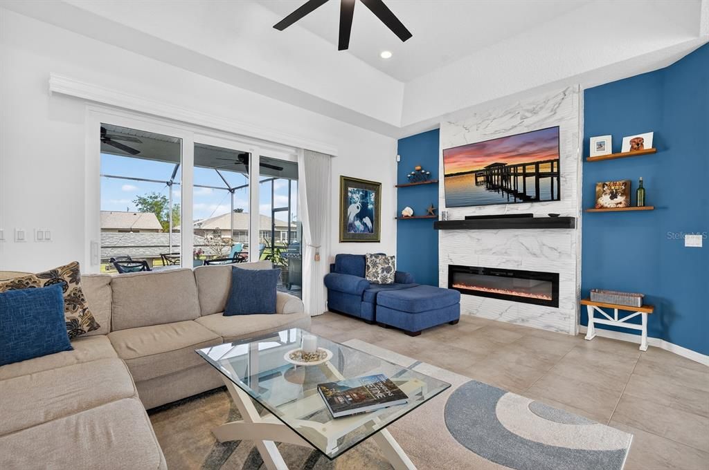 For Sale: $1,125,000 (4 beds, 2 baths, 2907 Square Feet)