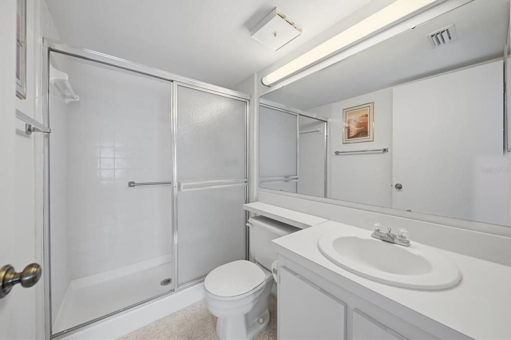 En Venta: $159,000 (2 camas, 2 baños, 1041 Pies cuadrados)