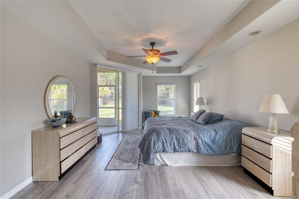 For Sale: $410,000 (3 beds, 2 baths, 1823 Square Feet)