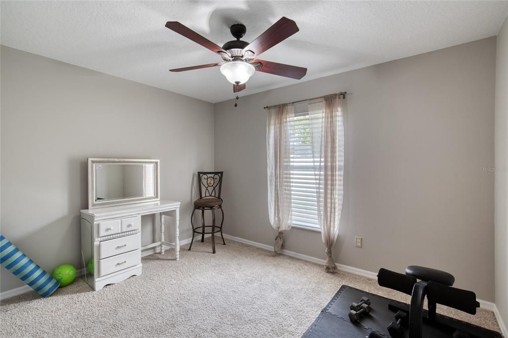 For Sale: $410,000 (3 beds, 2 baths, 1823 Square Feet)