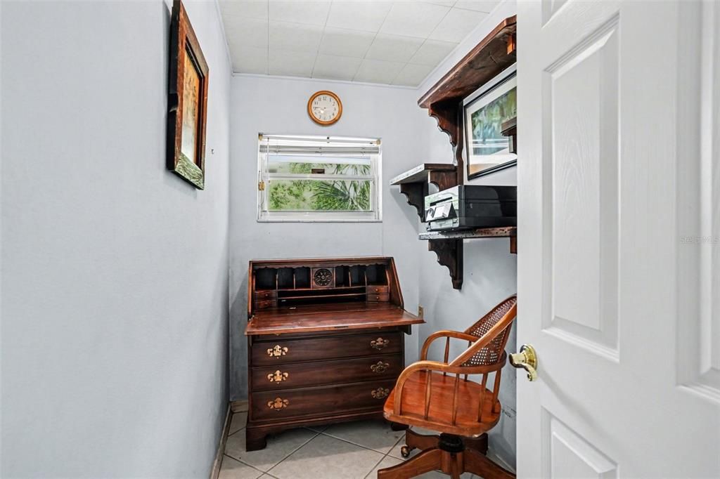 Activo con contrato: $749,000 (3 camas, 3 baños, 2856 Pies cuadrados)