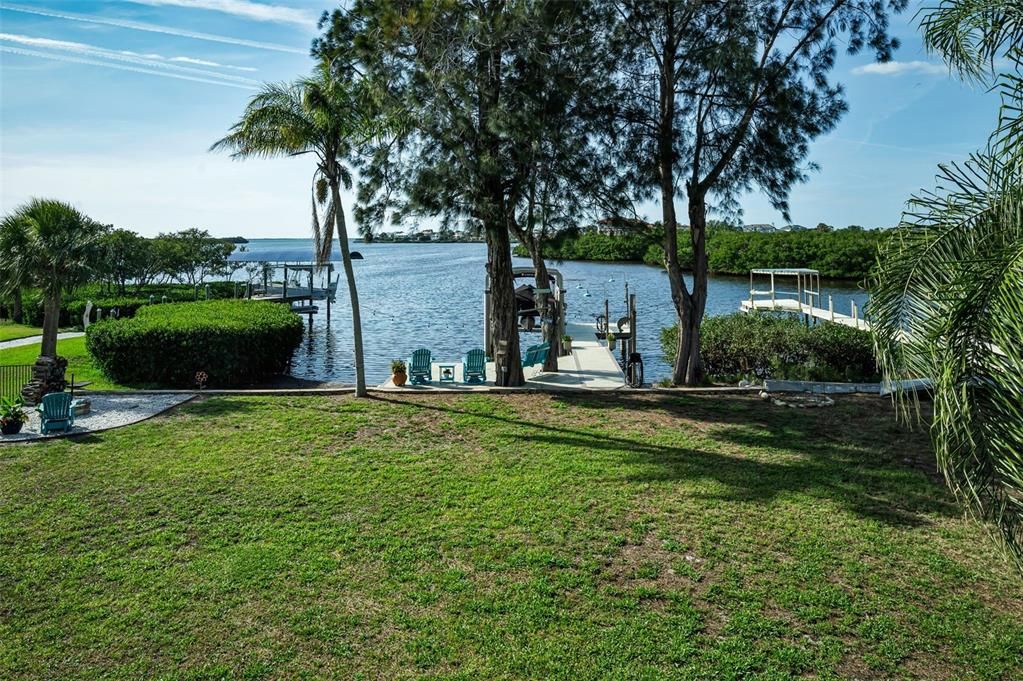 For Sale: $1,395,000 (3 beds, 2 baths, 3103 Square Feet)